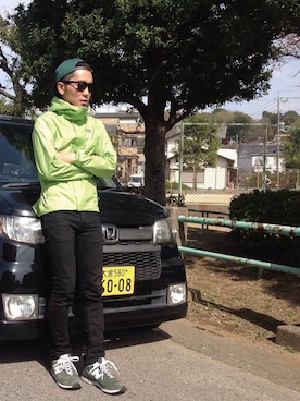 「アイテム（ナイロンジャケット、グリーン系）」を使った、YUTA KABURAGI さん（メンズ・175cm）の冬コーディネート