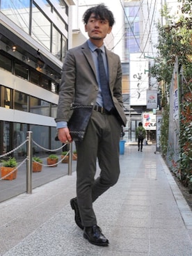 「HTC（エイチティーシー）のアイテム（バッグ）」を使った、YUTA KABURAGI さん（メンズ・175cm）の春コーディネート