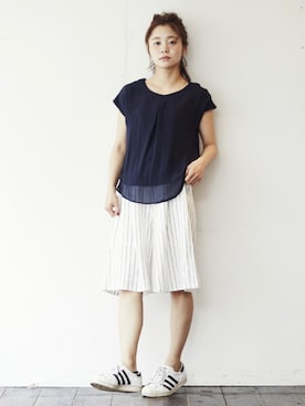 「アイテム（パンツ）」を使った、parfumPRさん（レディース・162cm）の春コーディネート