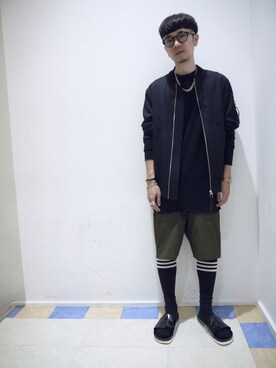 「DISCOVERED（ディスカバード）のアイテム（パンツ）」を使った、一政さん（メンズ・170cm）の冬コーディネート