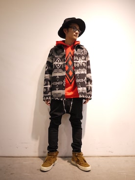 「MARCELO BURLON（マルセロ・バーロン）のアイテム」を使った、一政さん（メンズ・170cm）の秋コーディネート