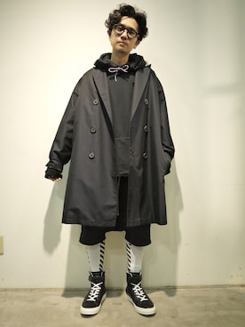 「PIERRE HARDY」｜「アイテム（ジャケット/アウター）」を使った、一政さん（メンズ・170cm）の秋コーディネート