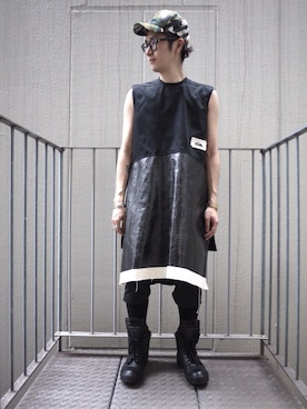 「off white（オフホワイト）のアイテム（帽子）」を使った、一政さん（メンズ・170cm）の春コーディネート