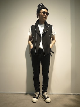 「KSUBI（スビ）のアイテム」を使った、一政さん（メンズ・170cm）の春コーディネート