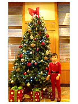 「アイテム（つなぎ/オールインワン、レッド系）」を使った、Rock Mama NYCさん（レディース・155cm）の冬コーディネート