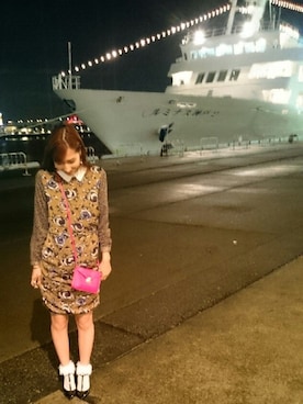 「ディナー」｜「アイテム（ライダースジャケット）」を使った、himariさん（レディース・164cm）の秋コーディネート