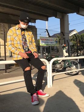 「NEFF（ネフ）のアイテム」を使った、LEoooNさん（メンズ・177cm）の秋コーディネート