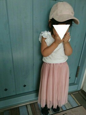 「petit main（プティマイン）のワンポイントスウェードキャップ（キャップ、ベージュ系）」を使った、aoさん（キッズ・90cm）の夏コーディネート