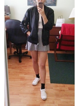 「skirt」｜「アイテム（ナイロンジャケット）」を使った、SHIORIさん（レディース・165cm）の秋コーディネート