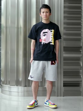 「A BATHING APE（アベイシングエイプ）のアイテム（アクセサリー）」を使った、大嶋 一規さん（メンズ・167cm）の春コーディネート