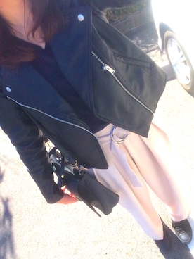 「ピンクベージュ」｜「アイテム（ライダースジャケット）」を使った、maiさん（レディース・161cm）の春コーディネート