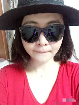 「アイテム（チュニック、レッド系）」を使った、Maggie-xmjさん（レディース・163cm）の秋コーディネート