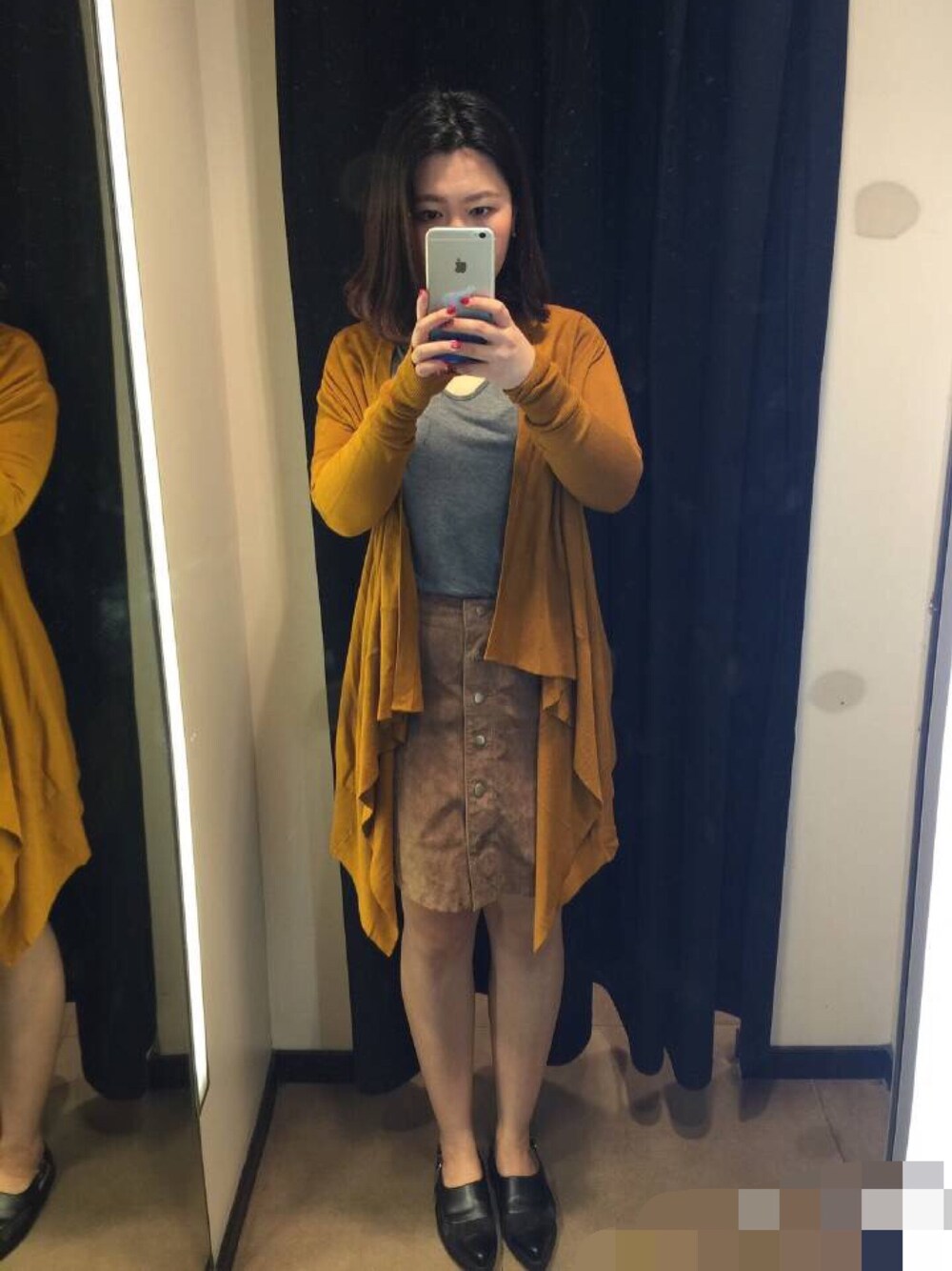 「stradivariusのアイテム（スカート、イエロー系）」を使った、Maggie-xmjさん（レディース・163cm）の秋コーディネートの1枚目の写真