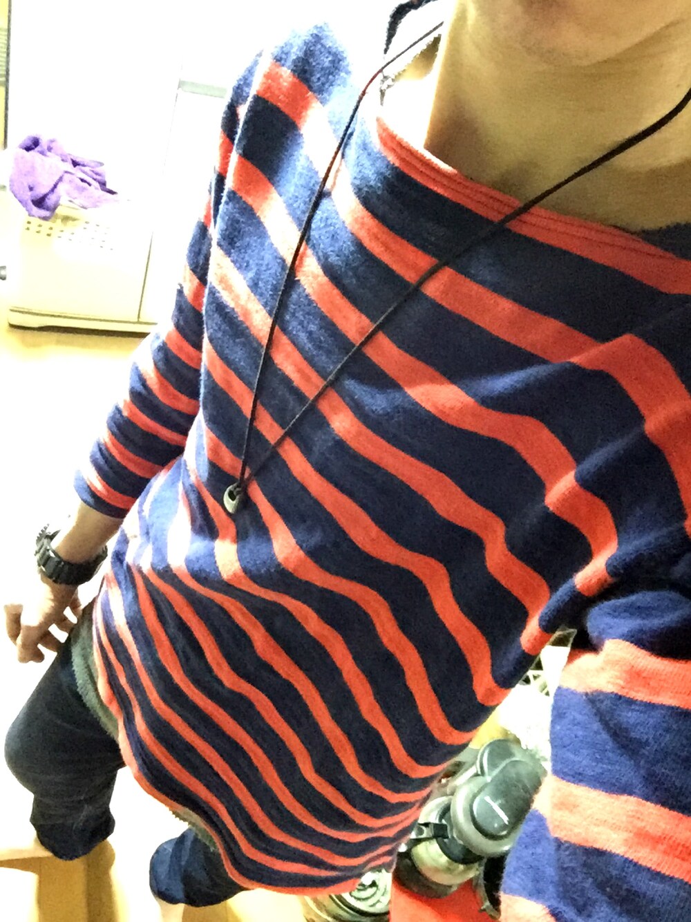 「古着のアイテム（ネックレス、ブラウン系）」を使った、ゆたぞーさん（メンズ・176cm）の秋コーディネートの1枚目の写真