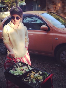 「アイテム（アナログ腕時計、ピンク系）」を使った、hoshinoさん（レディース・155cm）の秋コーディネート