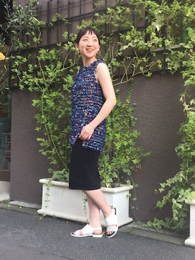 「ピアス」｜「アイテム（サンダル）」を使った、YUKA SAKAGAMIさん（レディース・158cm）の夏コーディネート