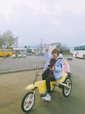 「Onitsuka Tiger（オニツカタイガー）のアイテム（スニーカー、ホワイト系）」を使った、Ketsu_zさん（レディース）の秋コーディネート