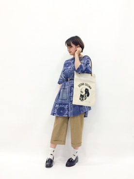 「レザー」｜「アイテム（エコバッグ/サブバッグ）」を使った、ななこさん（レディース・156cm）の春コーディネート