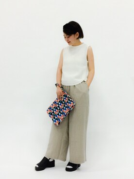 「テンセル」｜「アイテム（パンツ）」を使った、ななこさん（レディース・156cm）の春コーディネート