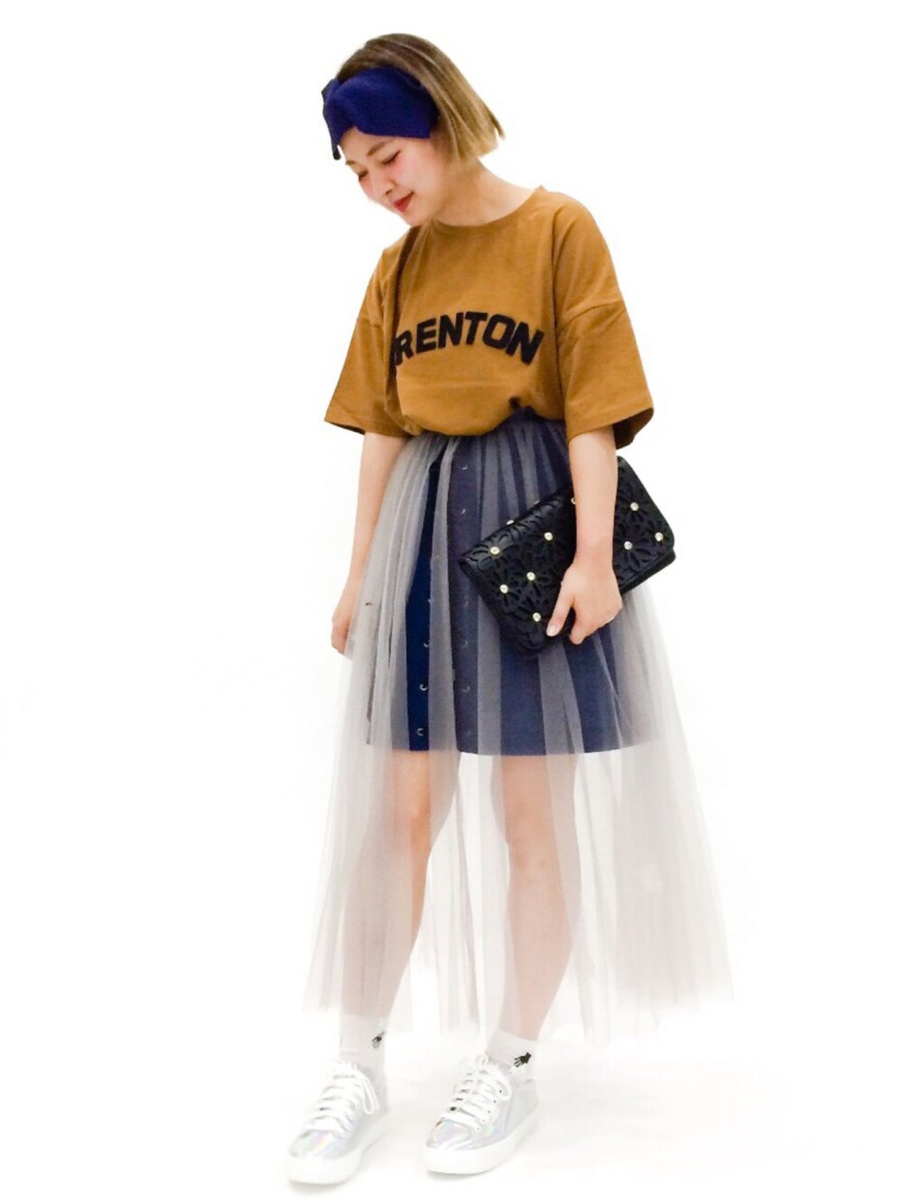 「重ね着、KBF、チュールスカート、Cry.、おめかしコーデ」｜「KBFのKBF ロゴ刺繍BIG TEE（Tシャツ/カットソー、ブラウン系）」を使った、ななこさん（レディース・156cm）の夏コーディネートの1枚目の写真