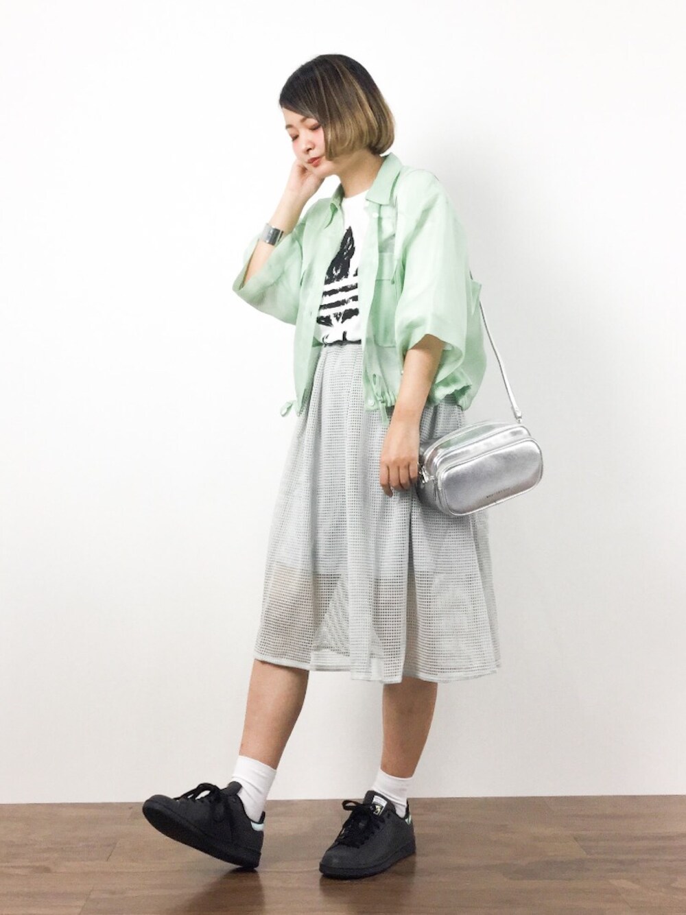 「スカート、adidas、アディダス、スポーツミックス、シースルー、ZOZO夏セール2015」｜「EN ROUTEのENR コットン/シルク オーガンジーシャツ（シャツ/ブラウス、グリーン系）」を使った、ななこさん（レディース・156cm）の夏コーディネートの1枚目の写真
