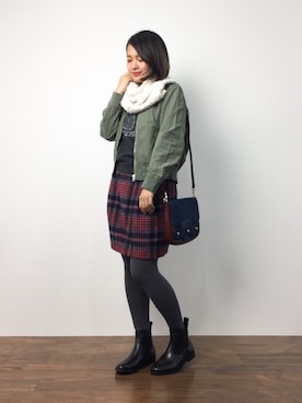 「green label relaxing（グリーンレーベルリラクシング）のアイテム（MA-1）」を使った、ななこさん（レディース・156cm）の秋コーディネート