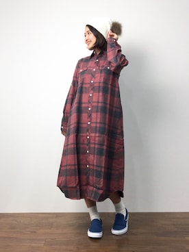 「BEAMS BOY（ビームスボーイ）のアイテム（シャツワンピース）」を使った、ななこさん（レディース・156cm）の秋コーディネート