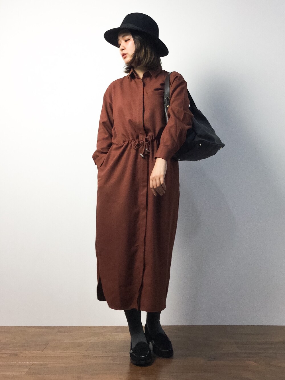 「ワンピース、秋のコーデ、ハット、秋服、秋」｜「Spick & SpanのLE CHAPEAUナカオレHAT（ハット、ブラック系）」を使った、ななこさん（レディース・156cm）の秋コーディネートの1枚目の写真