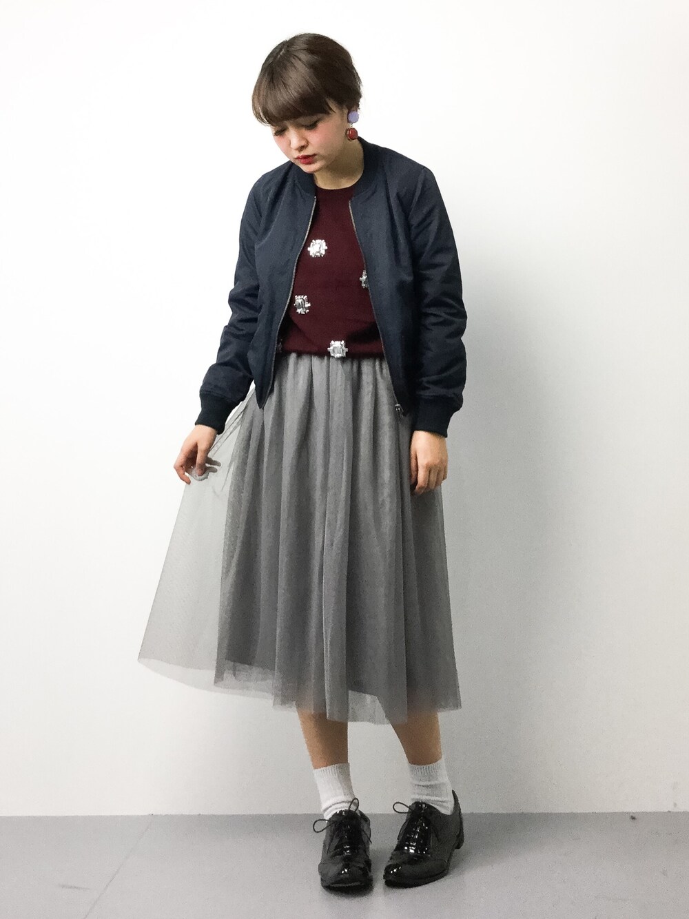 「URBAN RESEARCH Sonny LabelのSonny Label リバーシブルMA-1（MA-1、ブルー系）」を使った、ななこさん（レディース・156cm）の春コーディネートの1枚目の写真