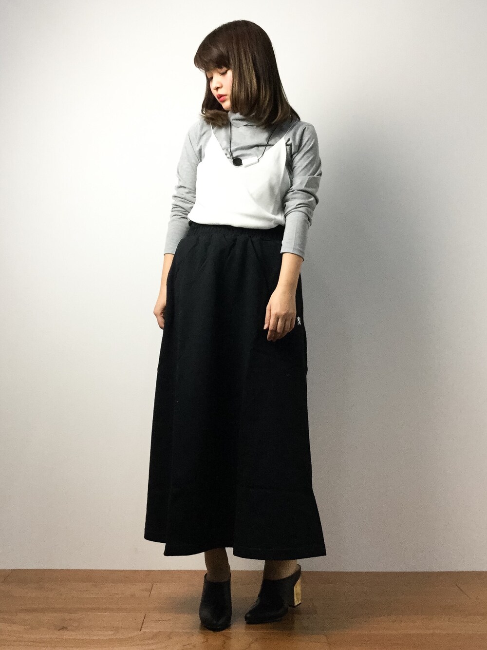 「Factor=のFactor= タートルロンT（Tシャツ/カットソー、グレー系）」を使った、ななこさん（レディース・156cm）の春コーディネートの1枚目の写真