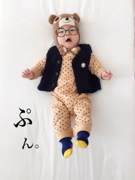 「水玉」｜「アイテム（ベスト）」を使った、ぷん。さん（キッズ・70cm）の冬コーディネート