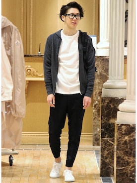 「ジャージーパンツ」｜「アイテム（スラックス）」を使った、417 officialさん（メンズ・173cm）の春コーディネート