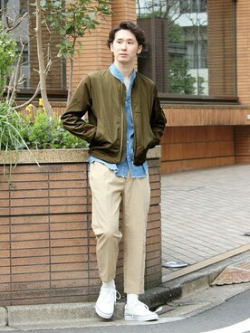 「417 EDIFICE（フォーワンセブンエディフィス）のアイテム（MA-1）」を使った、417 officialさん（メンズ・173cm）の春コーディネート