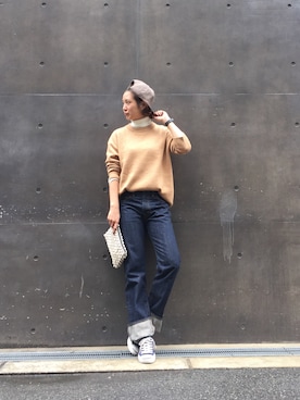 「アイテム（ボディバッグ/ウエストポーチ）」を使った、SAAYA KOUZAWAさん（レディース・165cm・20代）の秋コーディネート