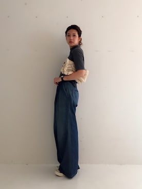 「アイテム（クラッチバッグ）」を使った、SAAYA KOUZAWAさん（レディース・165cm・20代）の春コーディネート