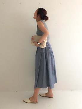 「Adam et Rope A・E・R（アダムエロペ）のアイテム（サンダル）」を使った、SAAYA KOUZAWAさん（レディース・165cm）の春コーディネート