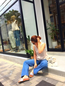 「H&M（エイチ・アンド・エム）のアイテム（サンダル）」を使った、SAAYA KOUZAWAさん（レディース・165cm）の春コーディネート