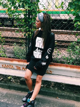 「M.Y.O.B（エム.ワイ.オー.ビー）のアイテム（Tシャツ/カットソー）」を使った、LILHONEYPRINCESS さん（レディース・150cm）の秋コーディネート