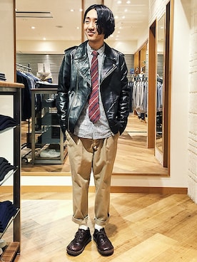 「アイテム（ライダースジャケット）」を使った、よっしーさん（メンズ・169cm）の秋コーディネート