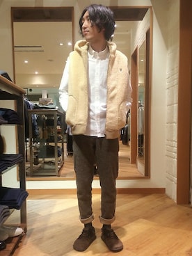 「ナチュラル」｜「アイテム（その他アウター）」を使った、よっしーさん（メンズ・169cm）の秋コーディネート