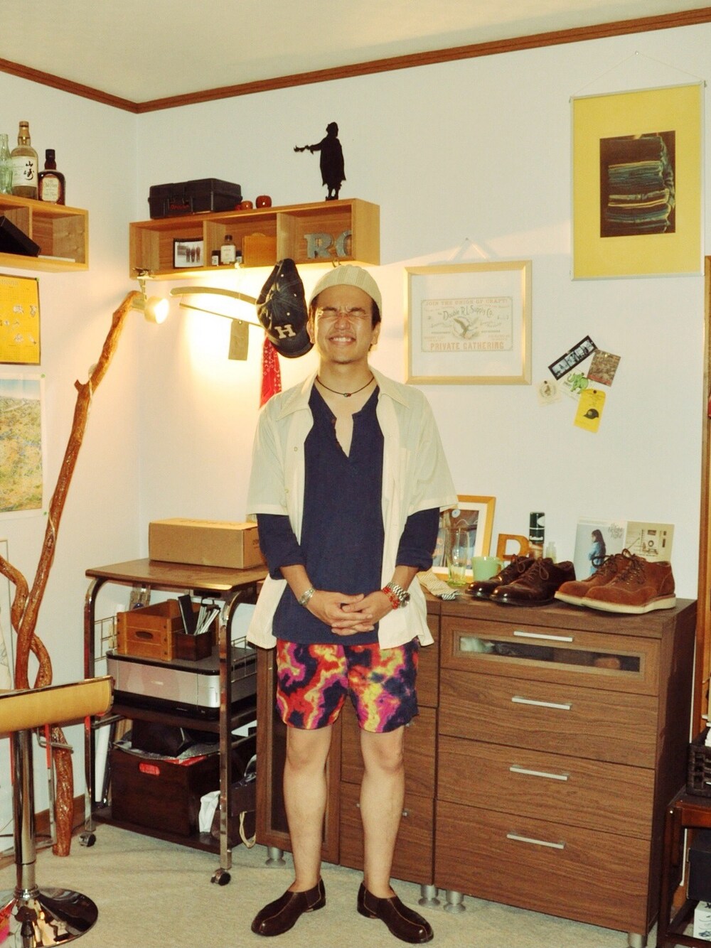 「柄パンツ、ニット帽、タイダイ柄、古着MIX、シャツスタイル、草食系男子」｜「NALUTO TRUNKS
LOFTMAN別注 Walk Shorts-TIE DYE（その他パンツ、その他）」を使った、ryosukeさん（メンズ・177cm）の夏コーディネートの1枚目の写真