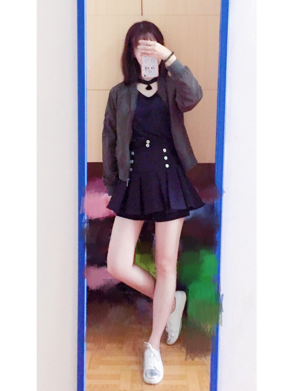 「JANE MORRISのアイテム（Tシャツ/カットソー、ブラック系）」を使った、Dieu_saitさん（レディース・163cm）の秋コーディネートの1枚目の写真