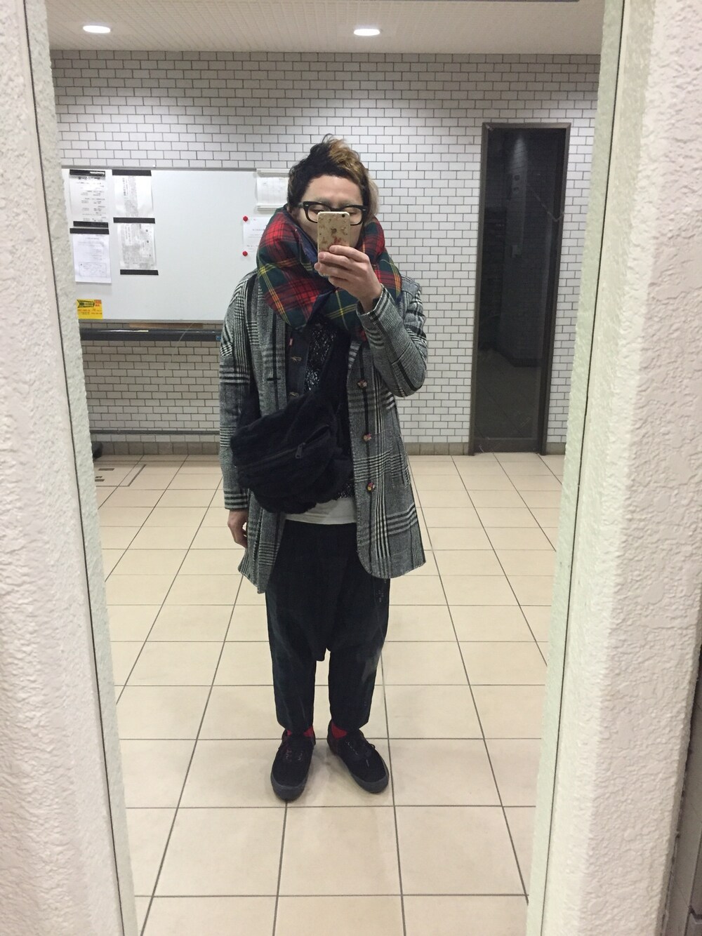 ANREALAGEのダウンベストを使った人気ファッションコーディネート - WEAR