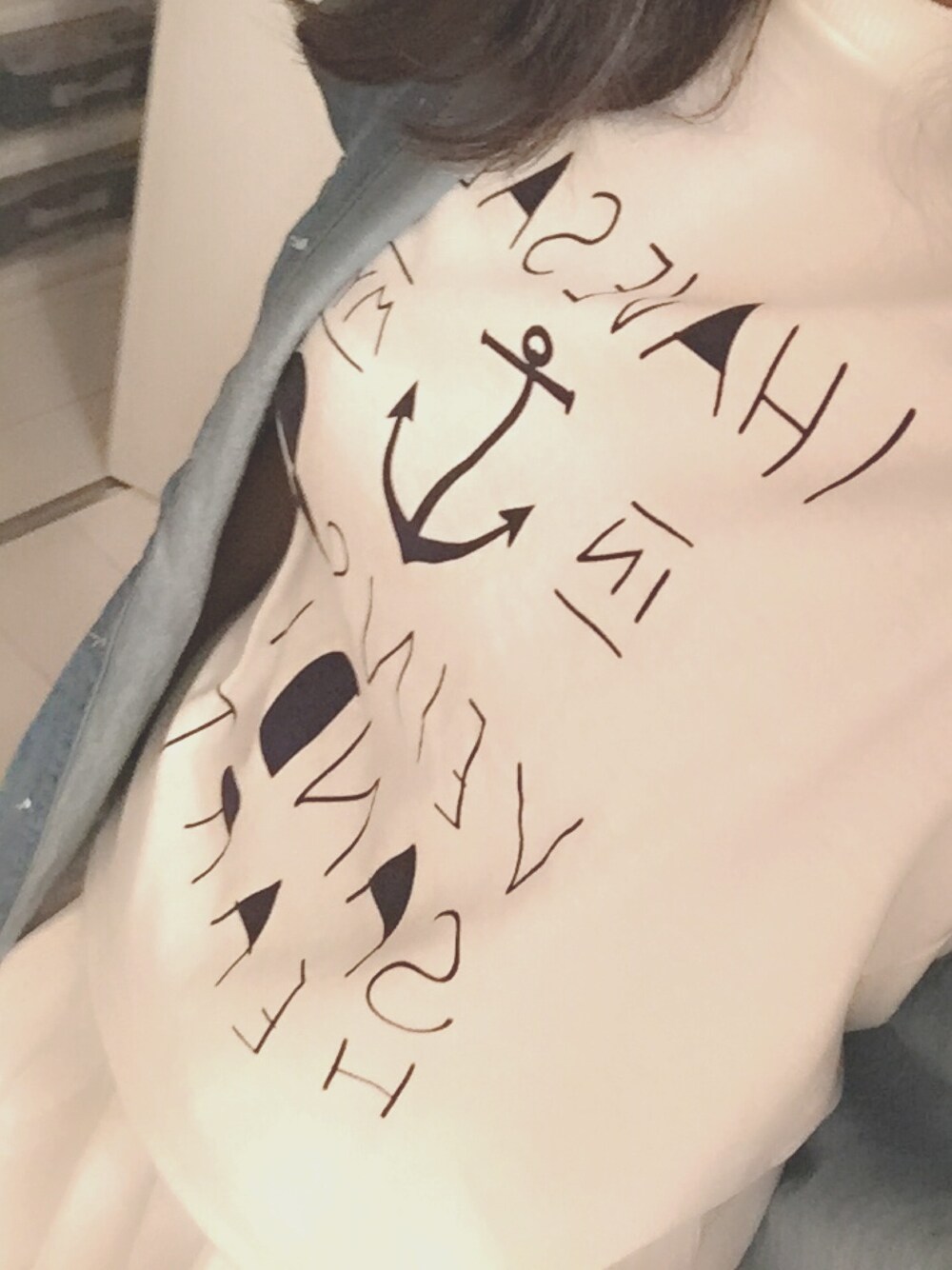 「夏コーデ、ホワイト、休日スタイル、海」｜「GUのアイテム（Tシャツ/カットソー、ホワイト系）」を使った、moimoi(ﾓ´∀｀ｲ)さん（レディース・157cm）の春コーディネートの1枚目の写真