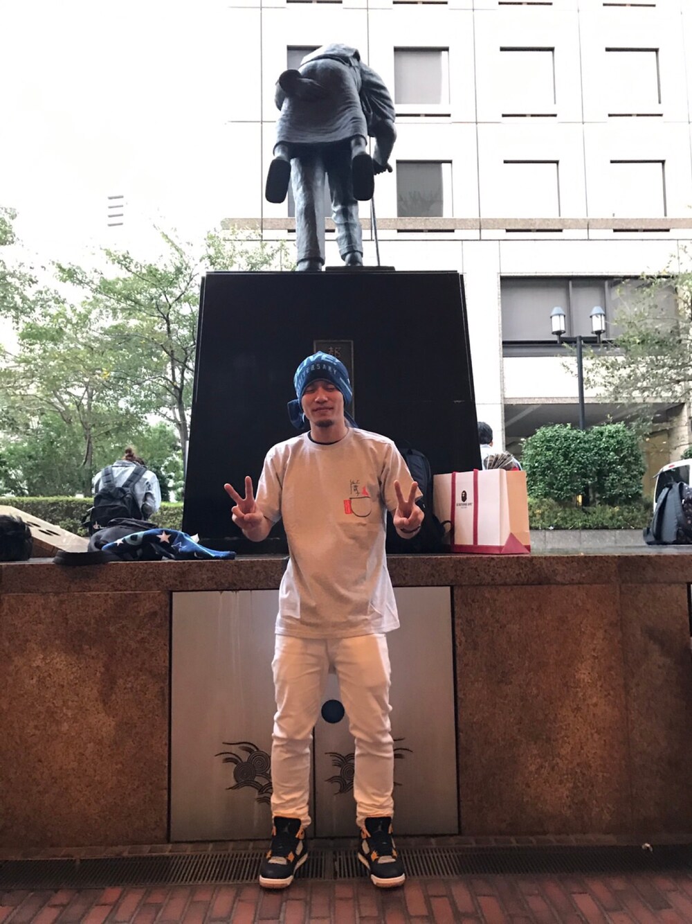 「ヲタクコーディネート、NIKE、ジョーダン、Jordan、スニーカーコーデ、スニーカー」｜「NIKEのアイテム（スニーカー、ブルー系）」を使った、崚雅さん（メンズ・164cm）の秋コーディネートの1枚目の写真