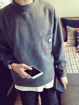 「YYJのアイテム（トップス、ブルー系）」を使った、微博@阳育杰 私信购买さん（メンズ・171cm）の秋コーディネート