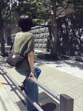 「アイテム（ブレスレット）」を使った、KUROさん（レディース・158cm）の夏コーディネート