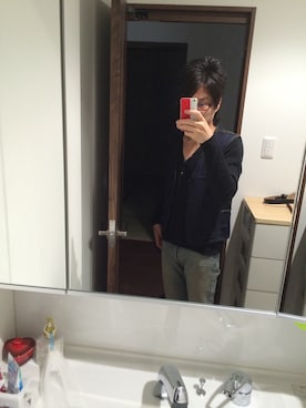 「DIRK BIKKEMBERGS（ダークビッケンバーグ）のアイテム（トップス）」を使った、Akizumi  Gehoさん（メンズ・168cm）の秋コーディネート