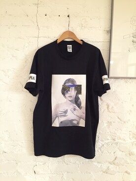 「Utopia Dystopiaのアイテム（Tシャツ/カットソー、ブラック系）」を使った、U_Dystopiaさん（レディース）の秋コーディネート