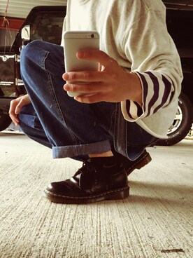 「Dr. Martens（ドクターマーチン）のアイテム（ブーツ、ブラック系）」を使った、tさん（メンズ・178cm）の春コーディネート